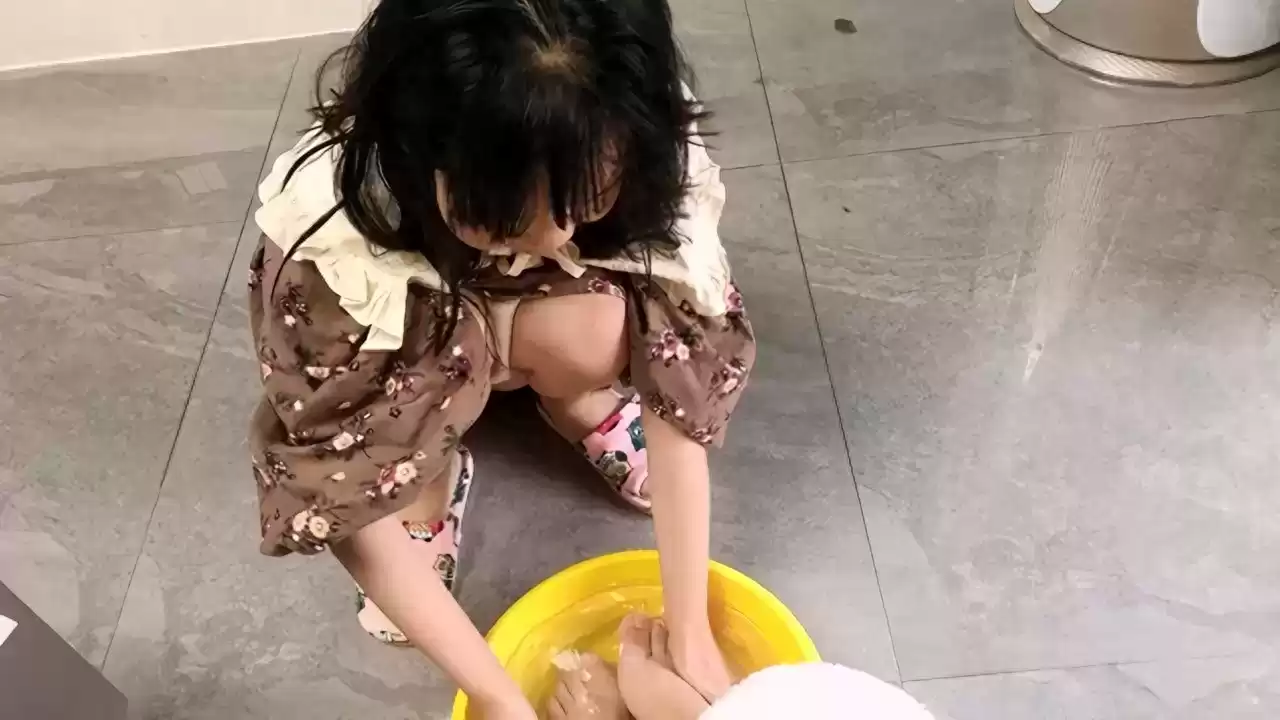 公益广告的温暖魔力:现实场景再现如何深刻影响社会? 公益广告的温暖魔力:现实场景再现如何深刻影响社会?