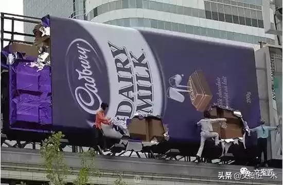 50个全球顶级创意户外广告，震撼眼球！