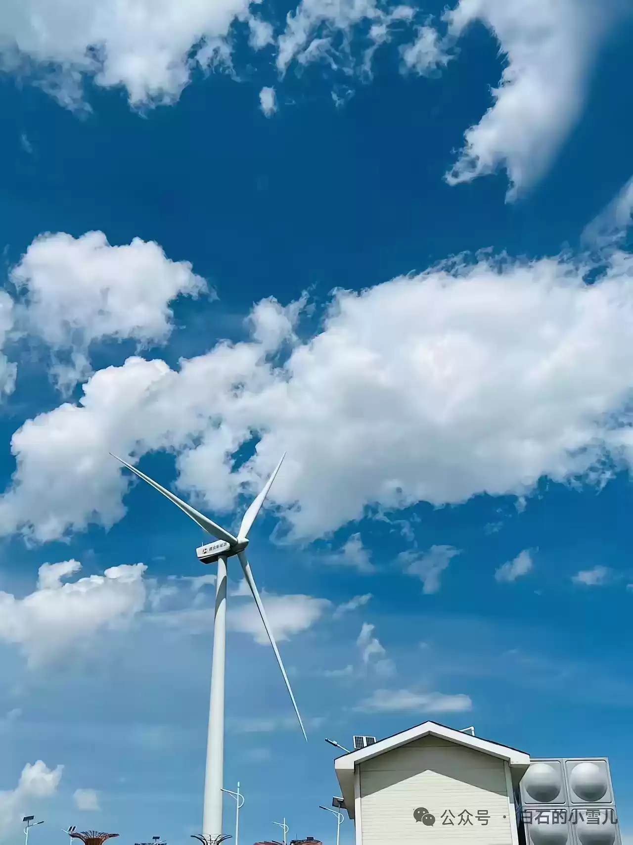 旅游广告真相大起底：绝美风景竟是P图魔术？