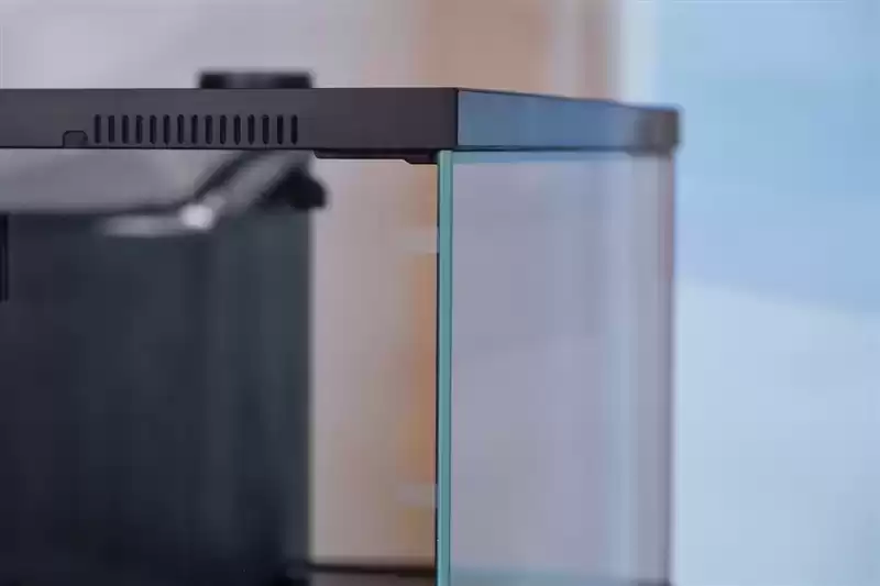 当贝智能鱼缸 1 Ultra：AI养鱼革命，新手秒变大师！