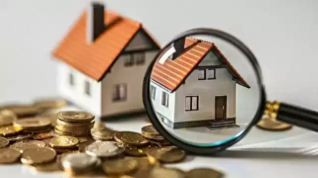 房产广告惊天骗局：包赚不赔的谎言，背后真相令人窒息！