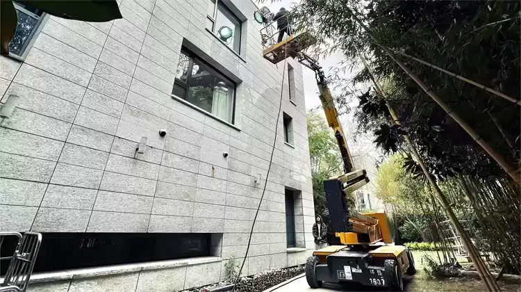 品牌视觉引爆点：公司广告片拍摄实战指南，用镜头定义市场