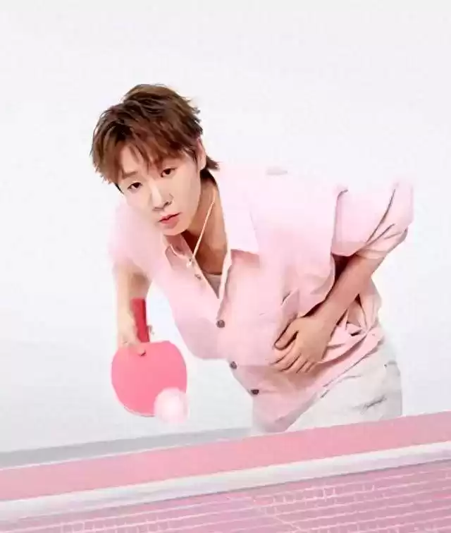 王曼昱粉色广告破圈：苏菲如何用“少女力”引爆8000万流量？