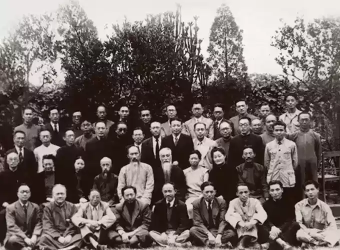 隐秘的战争：1941年一则报纸广告如何智取蒋介石？