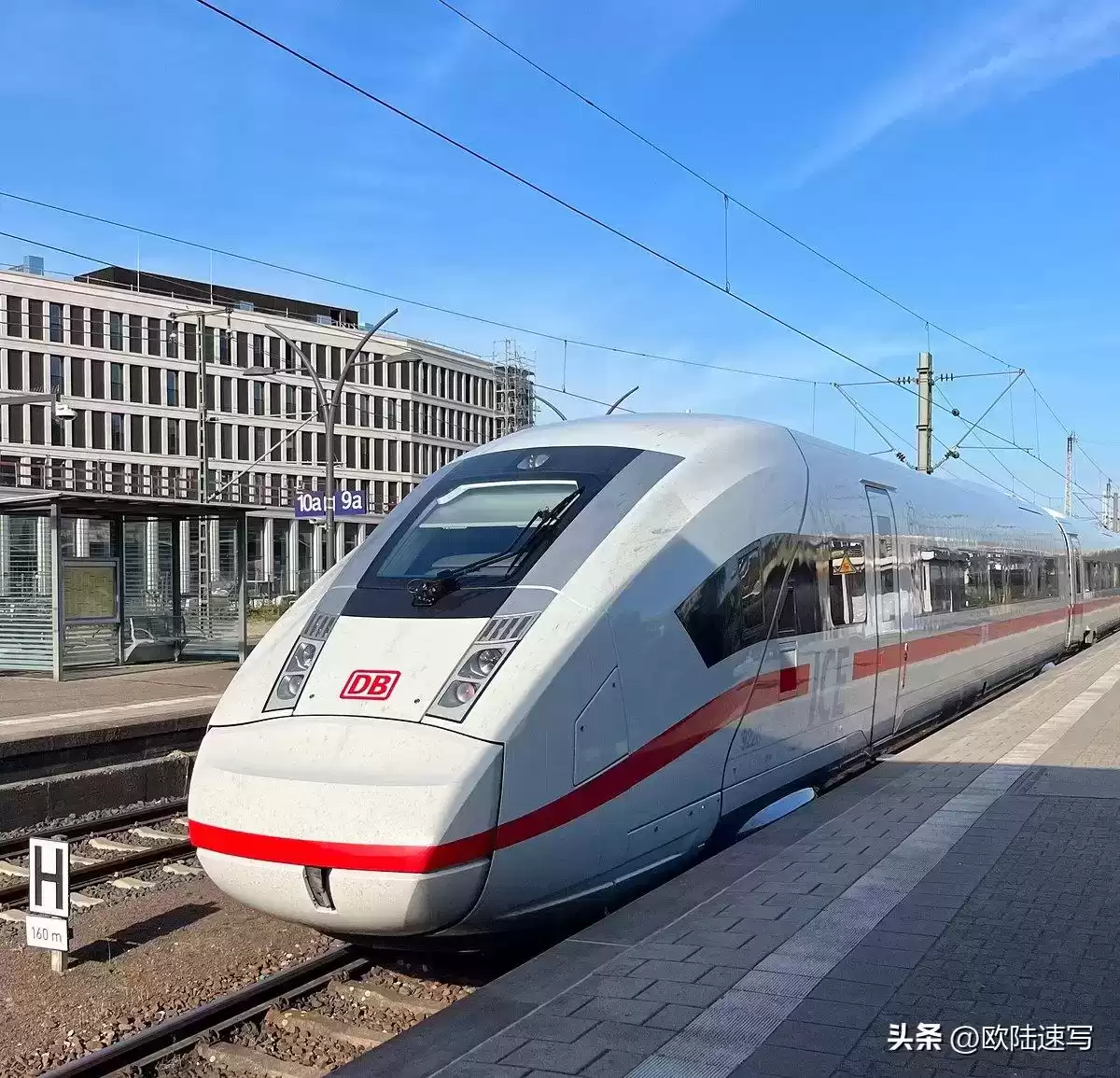 德国国铁自嘲广告引爆全网！员工含泪揭露：裁员风暴下零食价格飙升30%