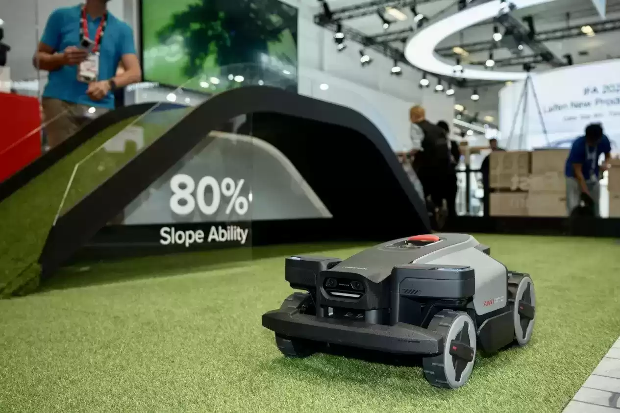 石头科技引爆IFA 2025！全场景智慧新品矩阵，重新定义智能生活