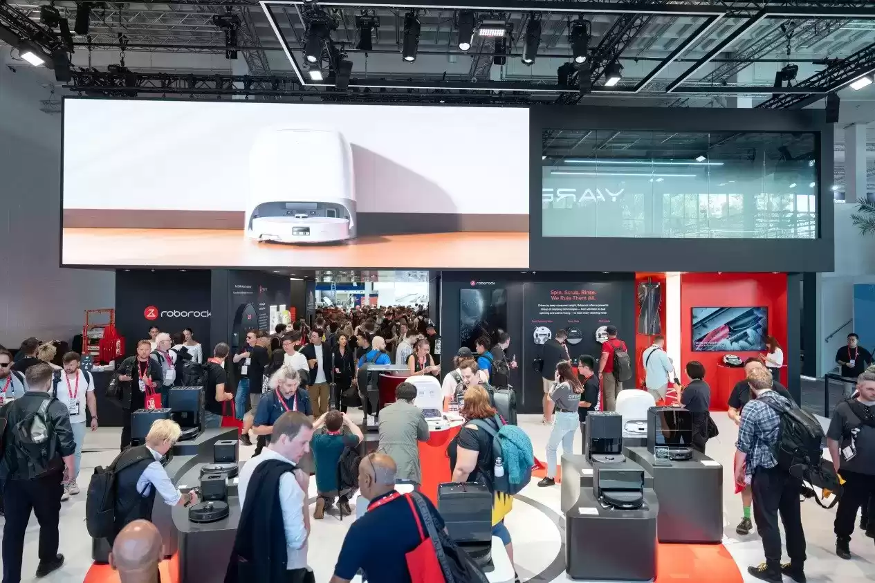 石头科技引爆IFA 2025！全场景智慧新品矩阵，重新定义智能生活